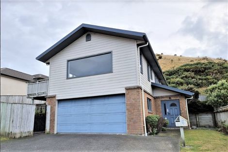 Photo of property in 6 Gifford Grove, Churton Park, Wellington, 6037