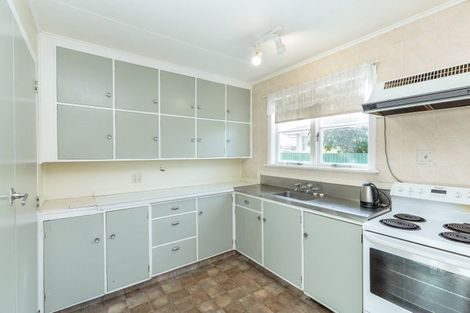 Photo of property in 9 Jones Place, Masterton, 5810