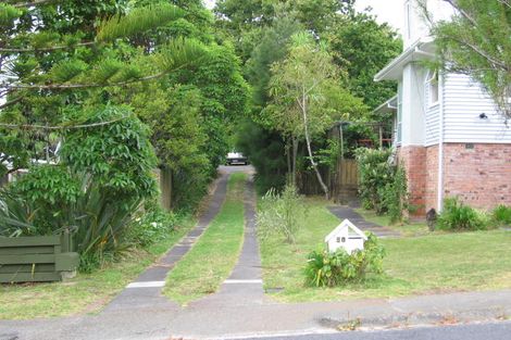 Photo of property in 21 Lyford Crescent, Sunnynook, Auckland, 0620
