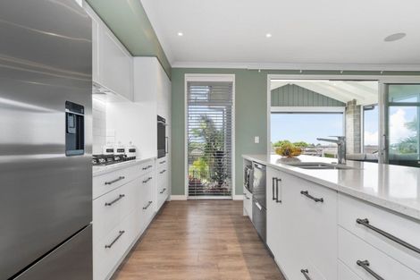 Photo of property in 5 Damien Place, Ohauiti, Tauranga, 3112