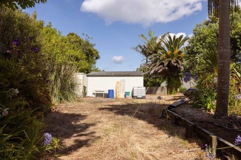 Photo of property in 6 Penny Place, Welcome Bay, Tauranga, 3175