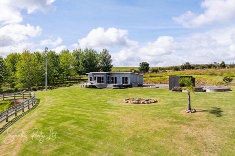 Photo of property in 918 Oneriri Road, Kaiwaka, 0573