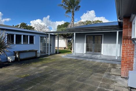 Photo of property in 2 Piako Road, Claudelands, Hamilton, 3214