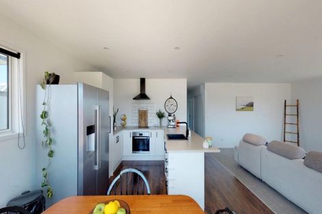 Photo of property in 32 Oxford Street, Whakapirau, Maungaturoto, 0583