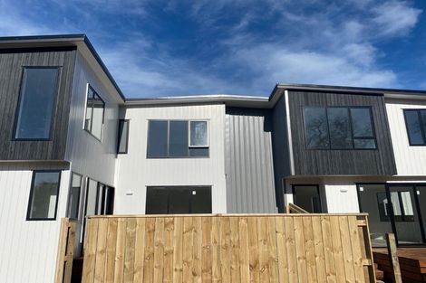 Photo of property in 30a Collins Avenue, Tawa, Wellington, 5028