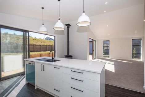 Photo of property in 43 Mount Linton Avenue, Wanaka, 9305