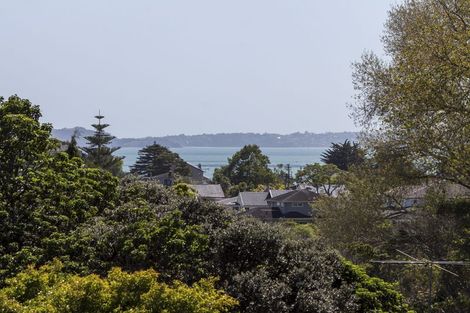 Photo of property in 4/34 Uxbridge Road, Mellons Bay, Auckland, 2014