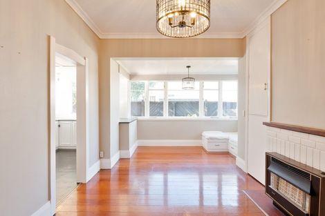 Photo of property in 42 Macfarlane Street, Hamilton East, Hamilton, 3216