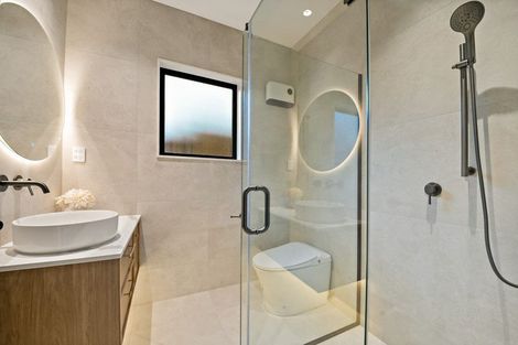 Photo of property in 202b Clovelly Road, Bucklands Beach, Auckland, 2012