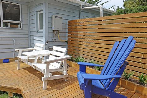 Photo of property in 1 Peace Street, Taieri Beach, Taieri Mouth, 9091