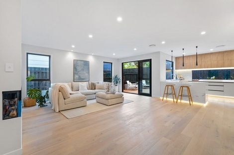 Photo of property in 42e Gordon Avenue, Milford, Auckland, 0620