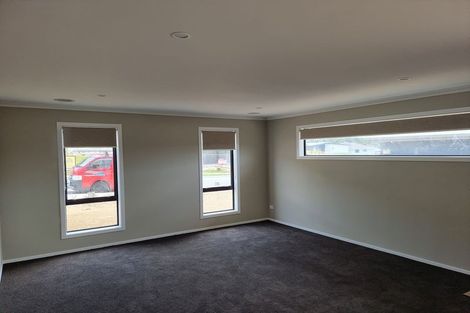 Photo of property in 74 Hokioi Drive, Kenepuru, Porirua, 5022