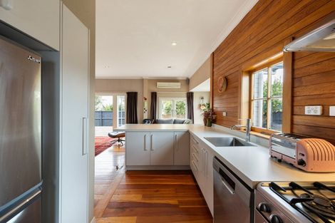 Photo of property in 84 Te Aroha Street, Hamilton East, Hamilton, 3216