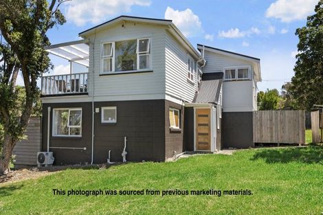 Photo of property in 4 Matai Road, Stanmore Bay, Whangaparaoa, 0932