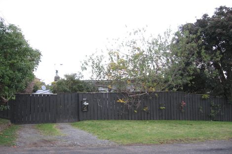Photo of property in 4 Karaka Grove, Raumati Beach, Paraparaumu, 5032