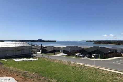 Photo of property in 56 Bert Wall Drive, Omokoroa, 3114