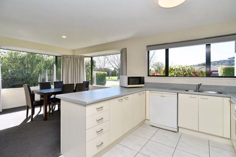 Photo of property in 39 Mauger Drive, Heathcote Valley, Christchurch, 8022