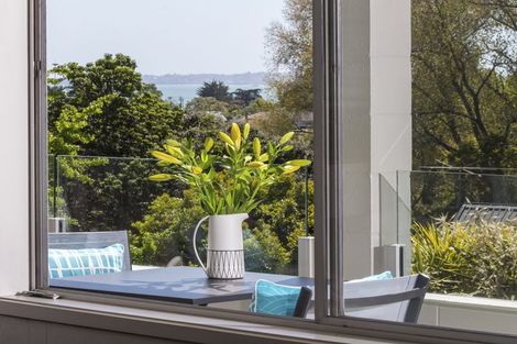 Photo of property in 4/34 Uxbridge Road, Mellons Bay, Auckland, 2014