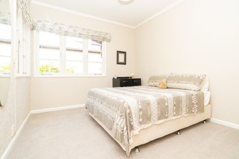 Photo of property in 10 Mansel Avenue, Hillcrest, Hamilton, 3216