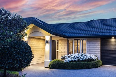 Photo of property in 8 Lime Tree Lane, Harewood, Christchurch, 8051