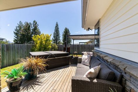 Photo of property in 27 Rhoboro Road, Twizel, 7901