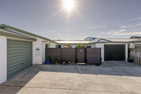 Photo of property in 25 Aaron Place, Brookfield, Tauranga, 3110