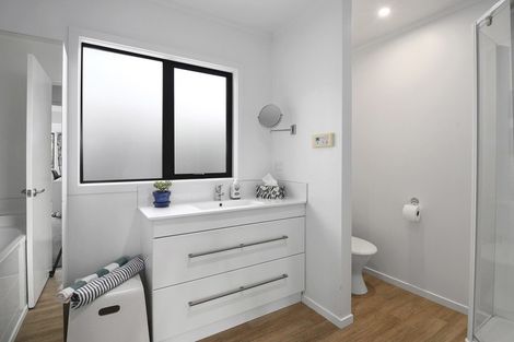 Photo of property in 55 Tahi Street, Mapua, 7005