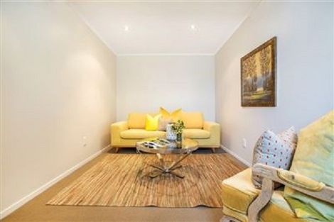 Photo of property in 4/44 Thatcher Street, Mission Bay, Auckland, 1071
