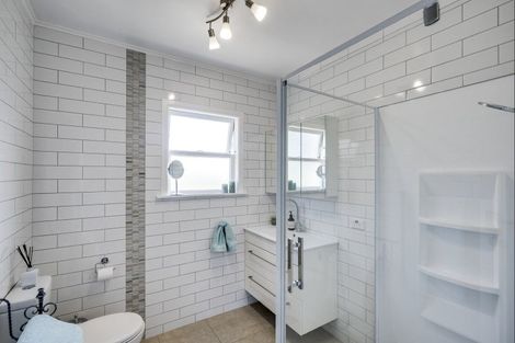 Photo of property in 74 Te Mata Road, Havelock North, 4130