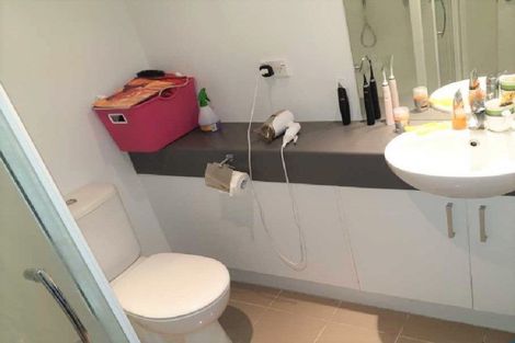 Photo of property in 7e/60 Masons Road, Oteha, Auckland, 0632