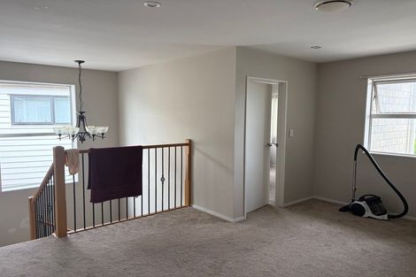 Photo of property in 59 Rosewell Crescent, Flat Bush, Auckland, 2019