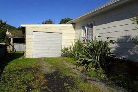 Photo of property in 62 Hall Street, Cobden, Greymouth, 7802
