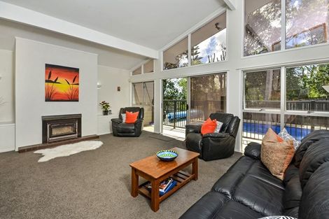 Photo of property in 9 Trevone Place, Forrest Hill, Auckland, 0620