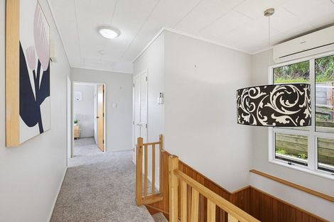 Photo of property in 69b Chamberlain Road, Karori, Wellington, 6012