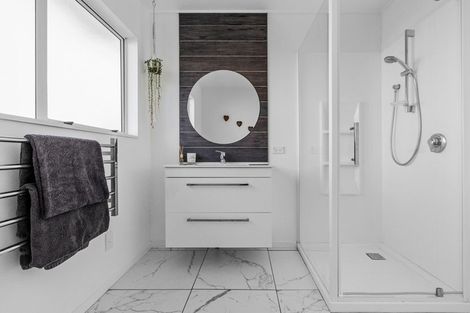 Photo of property in 2/17 Atherfold Crescent, Greenmeadows, Napier, 4112