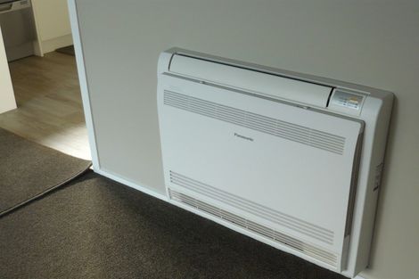 Photo of property in 1/39 Killarney Avenue, Torbay, Auckland, 0630