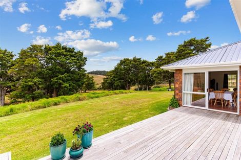 Photo of property in 5150a Kaipara Coast Highway, Wellsford, 0972