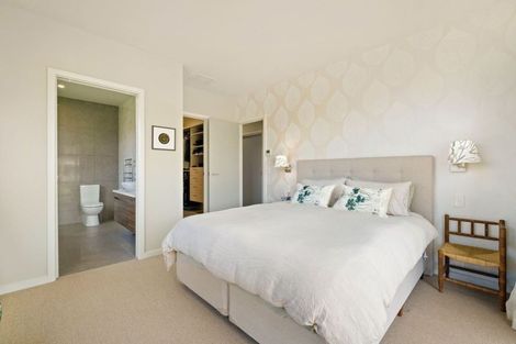 Photo of property in 12 Hidden Hills Drive, Wanaka, 9305