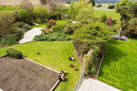 Photo of property in 108 Limeworks Road, Circle Hill, Milton, 9291