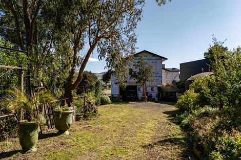 Photo of property in 5 Monarch Drive, Robinsons Bay, Akaroa, 7581