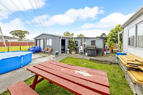 Photo of property in 6 Treviso Place, Clover Park, Auckland, 2023