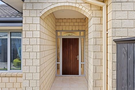 Photo of property in 15a Westburn Terrace, Burnside, Christchurch, 8041