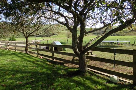 Photo of property in 853 Tahuroa Road, Morrinsville, 3371