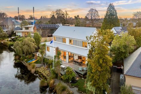 Photo of property in 12 Clifford Avenue, Merivale, Christchurch, 8014