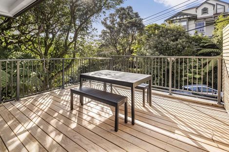 Photo of property in 7 Garfield Street, Brooklyn, Wellington, 6021