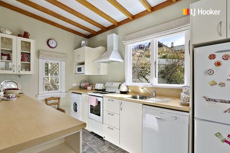 Photo of property in 20 Carnarvon Street, Belleknowes, Dunedin, 9011