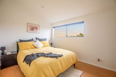 Photo of property in 31 Lastel Place, Shelly Park, Auckland, 2014