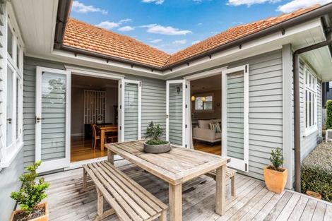 Photo of property in 12 Sunderland Avenue, Hobsonville, Auckland, 0616