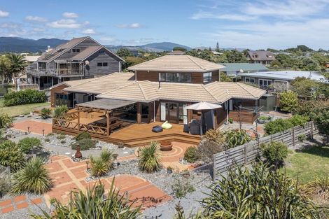 Photo of property in 263 Manly Street, Paraparaumu Beach, Paraparaumu, 5032