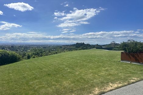 Photo of property in 37 Gummer Road, Havelock North, 4130